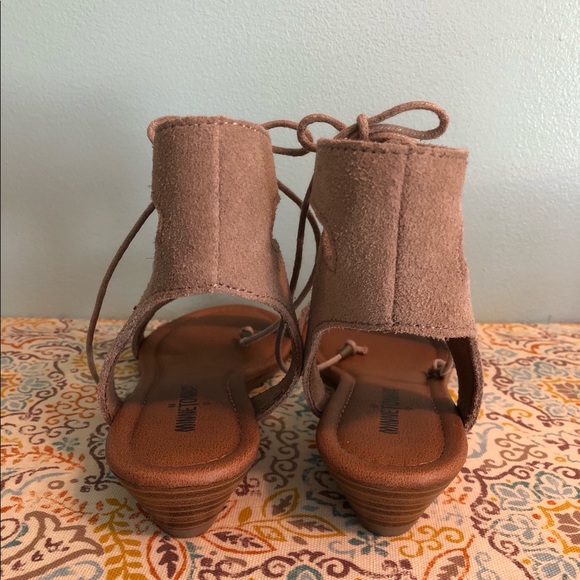 Minnetonka Pixie Suede Sandals - Picture 2 of 5